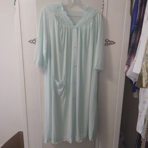 Shadowline Aqua Robe